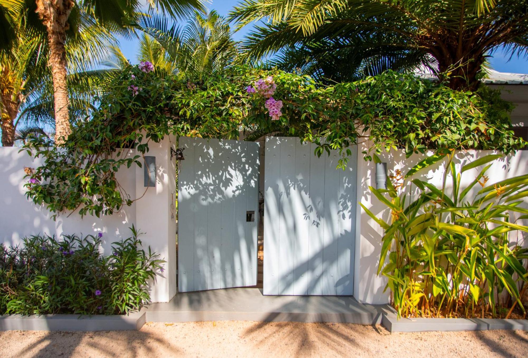 Le Mandala Moris Guesthouse Pointe Aux Canonniers Grand Baie Zewnętrze zdjęcie